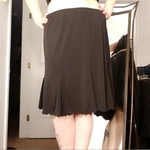 stretchy black skirt